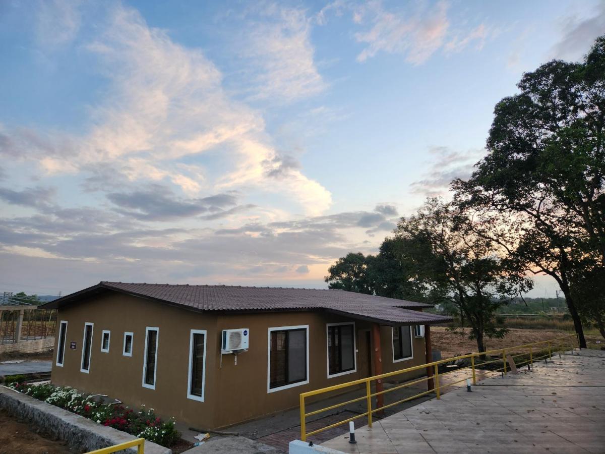 Hillrock Resort & Villas, Neral-Karjat Kültér fotó