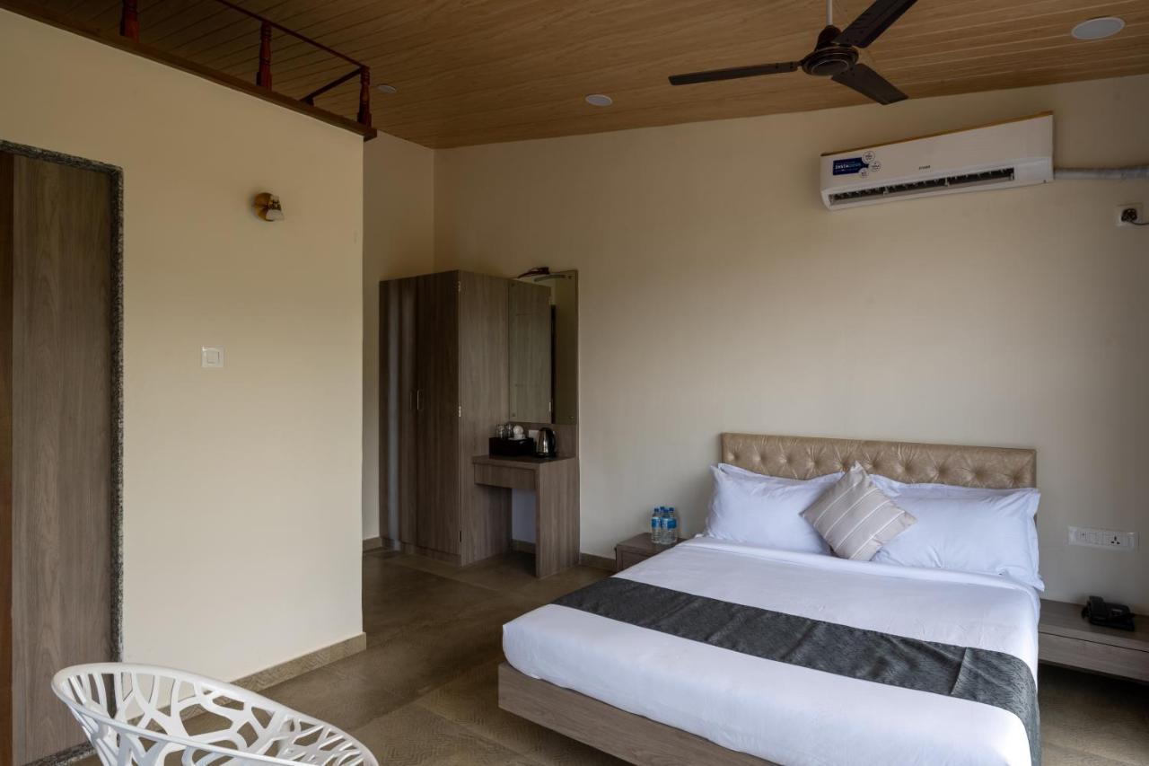 Hillrock Resort & Villas, Neral-Karjat Kültér fotó